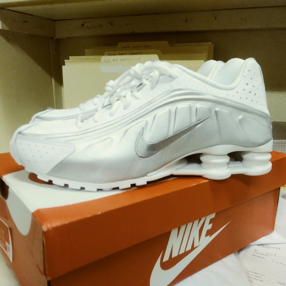 Nike R4 Shox